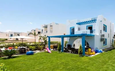 Evia Mountain View North Coast