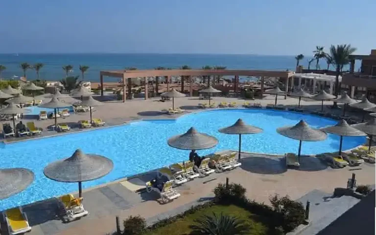 قرية بيلا رومانس العين السخنة - دليلك الشامل للاستثمار والرفاهية قرية بيلا رومانس العين السخنة - دليلك الشامل للاستثمار والرفاهية