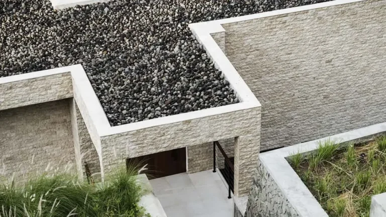 المواد الشائعة في التشطيبات