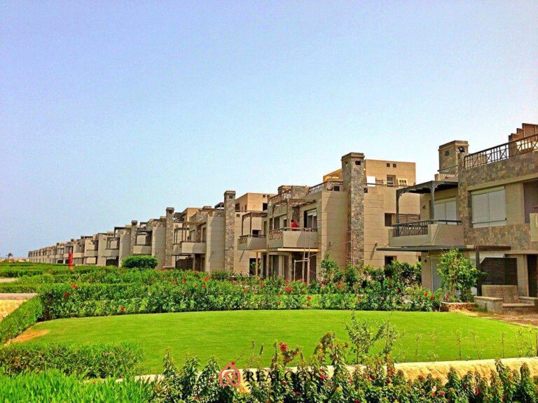 إليك 32 قرية من أفضل منتجعات العين السخنة إليك 32 قرية من أفضل منتجعات العين السخنة