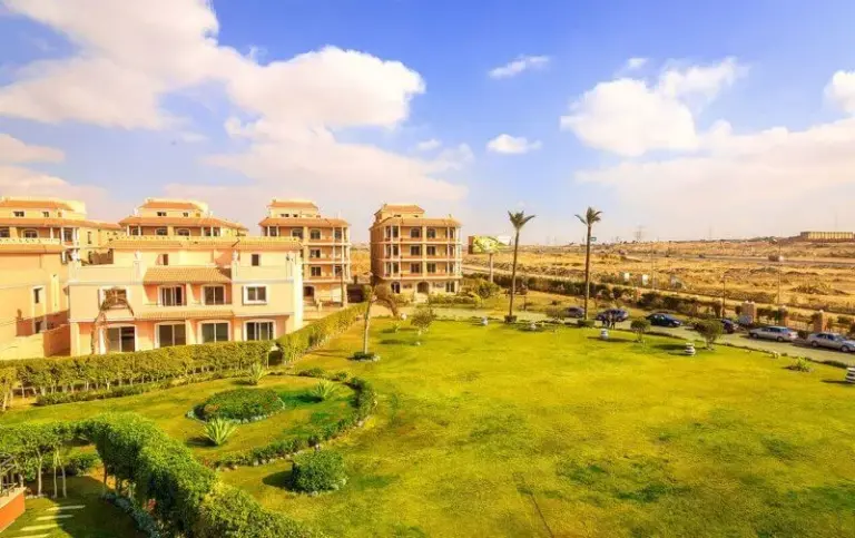 كمبوند بالاس سويز رود الشروق