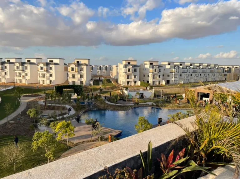 دليل كمبوندات أكتوبر لعام 2025 ماونتن فيو تشيل اوت بارك