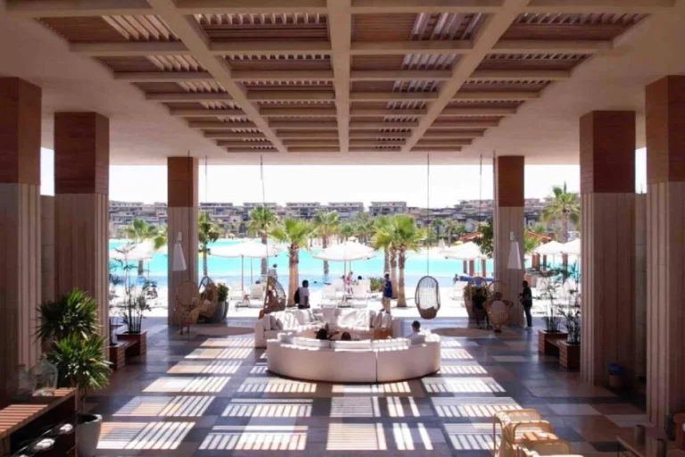 قرية سوان ليك الساحل الشمالي قرية سوان ليك الساحل الشمالي